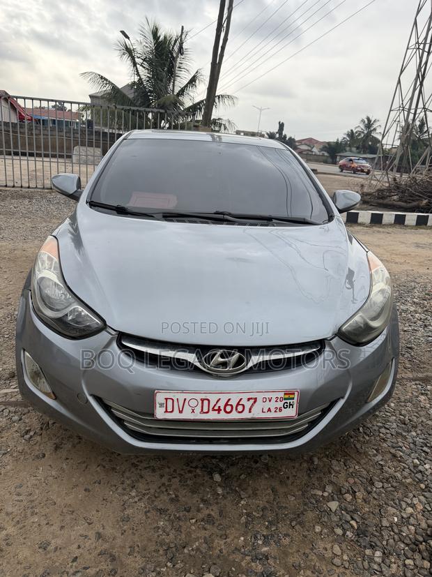 Hyundai Elantra 2012 Gray