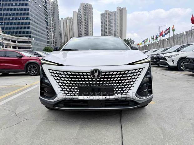 Changan UNI-T 1.5 FWD 2022 White