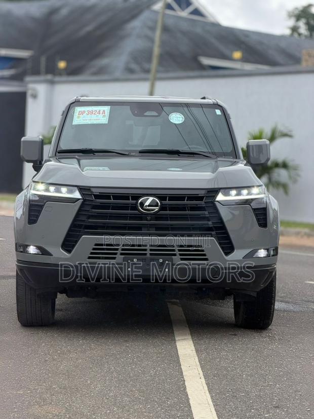 Lexus GX 550h Hybrid AWD 2024
