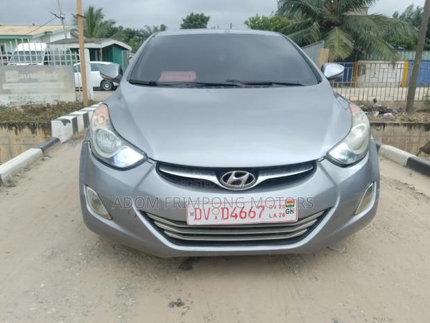 Hyundai Elantra 2012 Gray