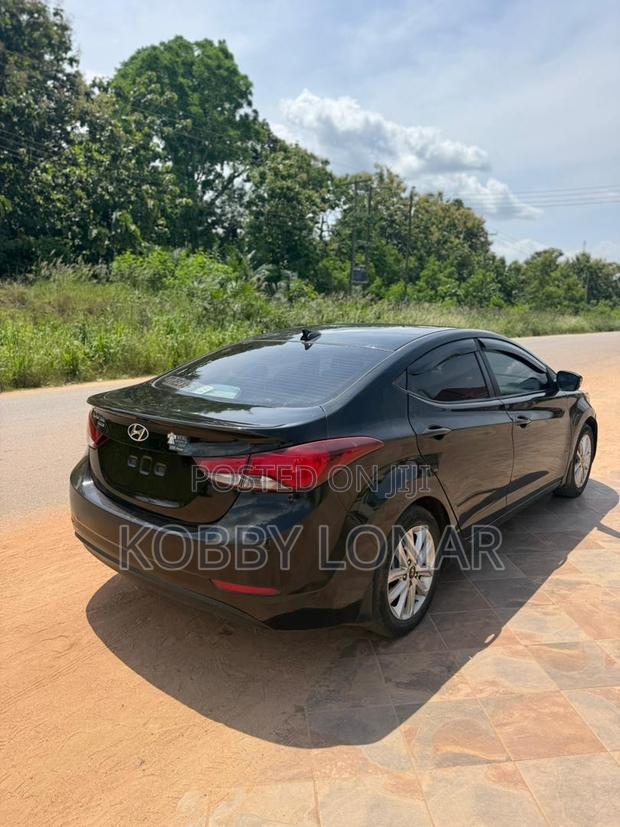 Hyundai Elantra 2012 Black