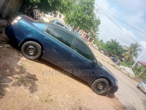 Nissan Altima 2005 Black