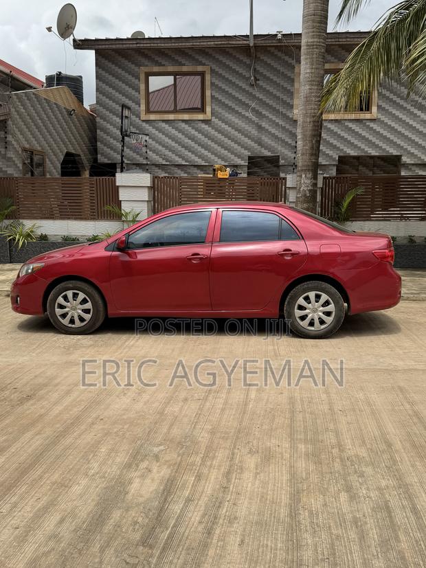 Toyota Corolla 2010 Red