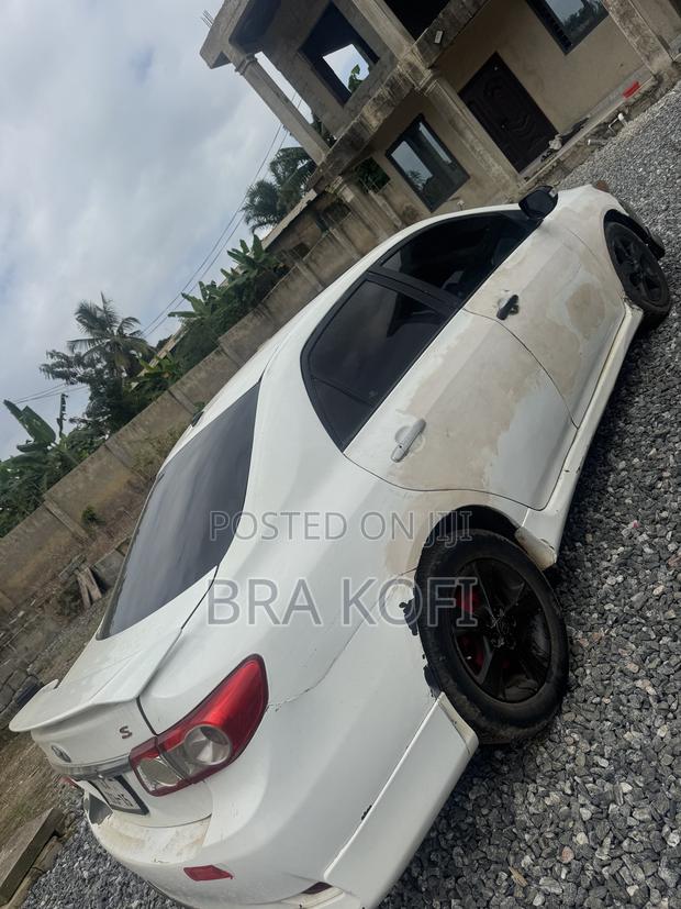 Toyota Corolla S 4dr Sedan (1.8L 4cyl 4A) 2012 White