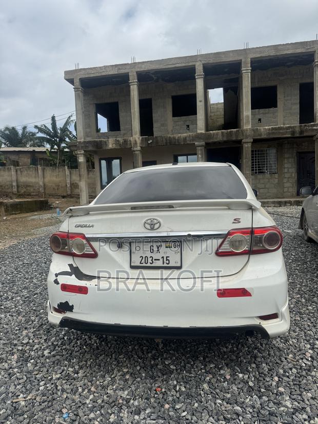 Toyota Corolla S 4dr Sedan (1.8L 4cyl 4A) 2012 White