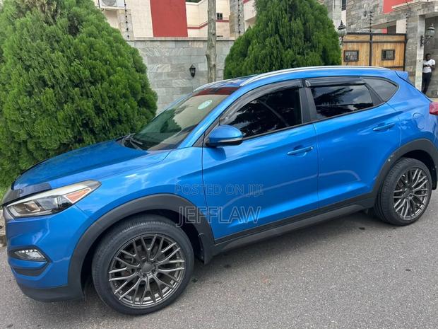Hyundai Tucson Limited AWD 2016 Blue