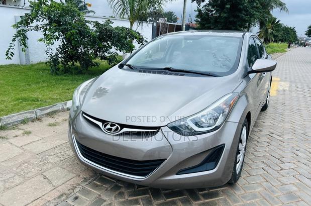 Hyundai Elantra 2015 Gray