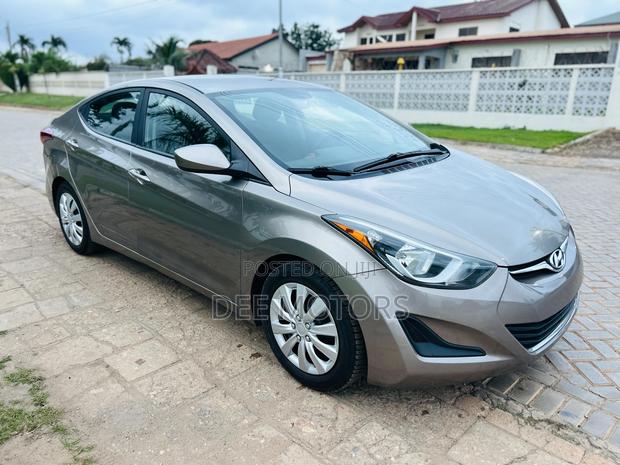Hyundai Elantra 2015 Gray