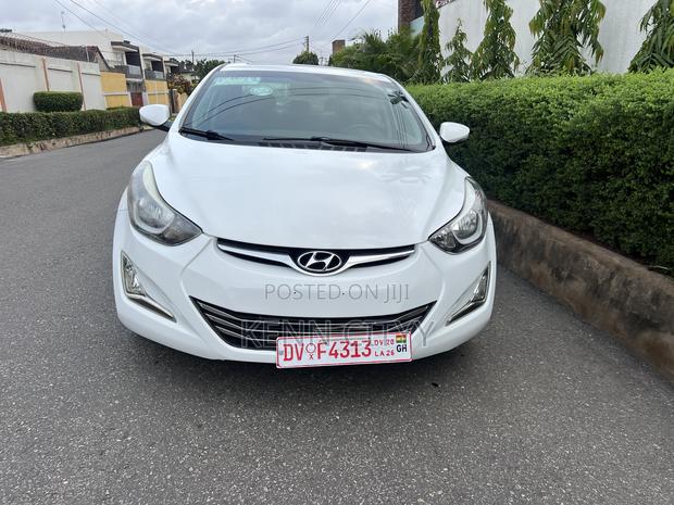 Hyundai Elantra 2016 White