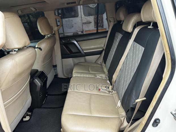 Toyota Land Cruiser Prado 4.0 Petrol TX-L 2012 White