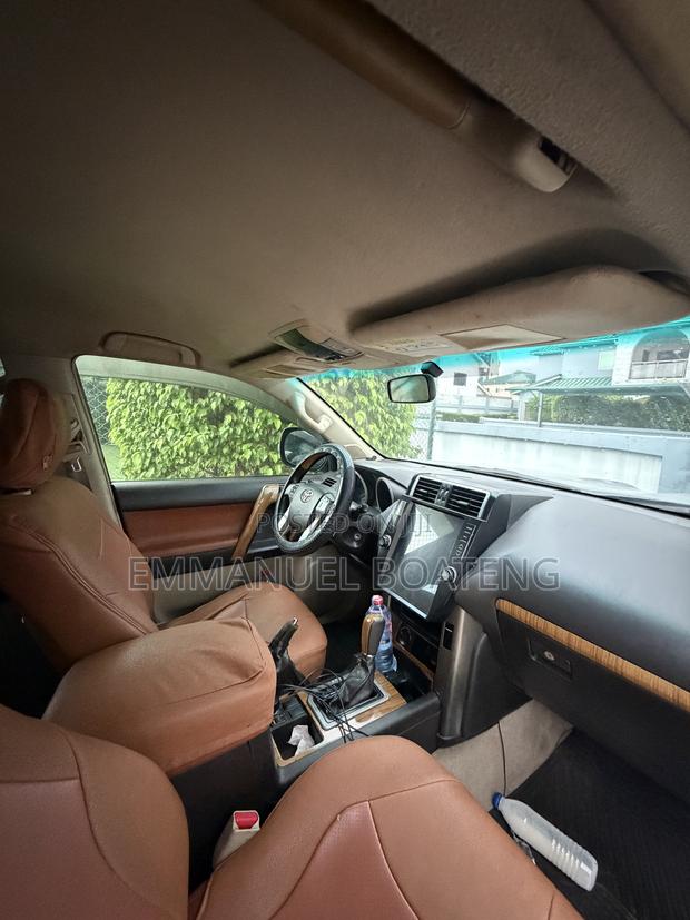 Toyota Land Cruiser Prado 4.0 Petrol TX-L 2016 Gray