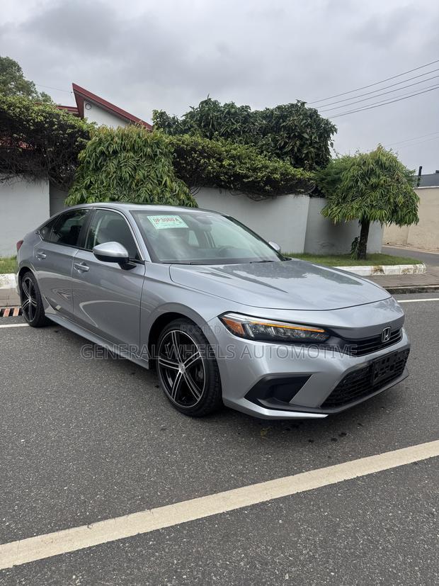 Honda Civic Sport 2022 Silver