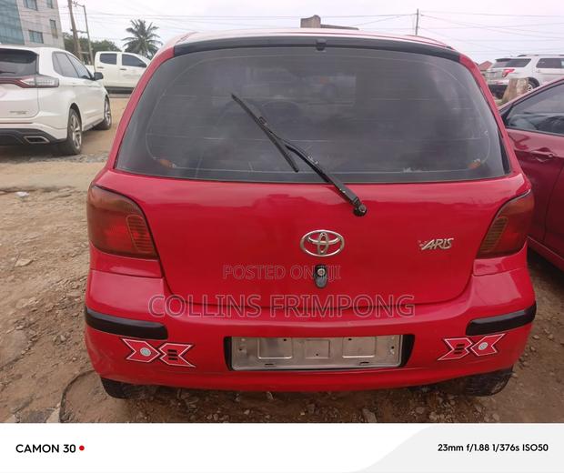 Toyota Yaris 2006 Red