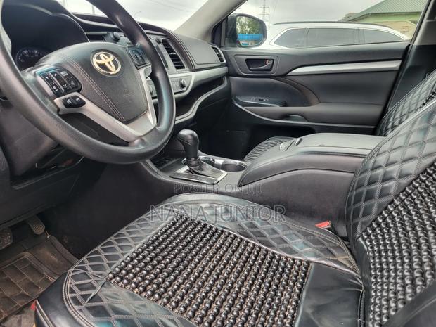 Toyota Highlander 2016 Black