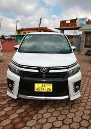 Toyota Voxy 2016 White for sale