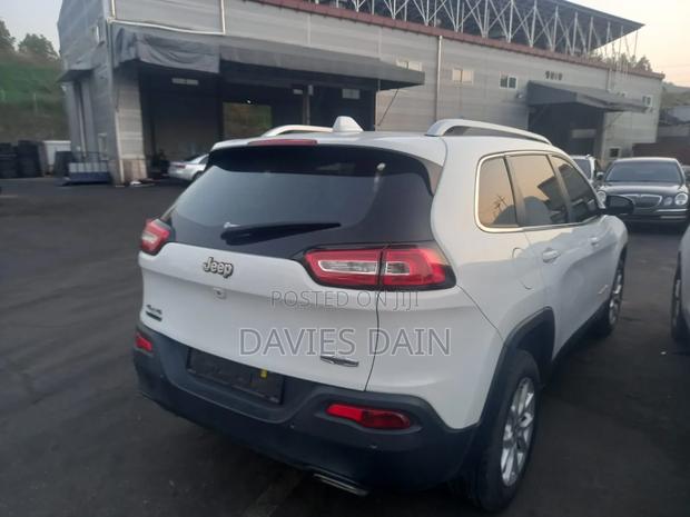 Jeep Cherokee 2017 White