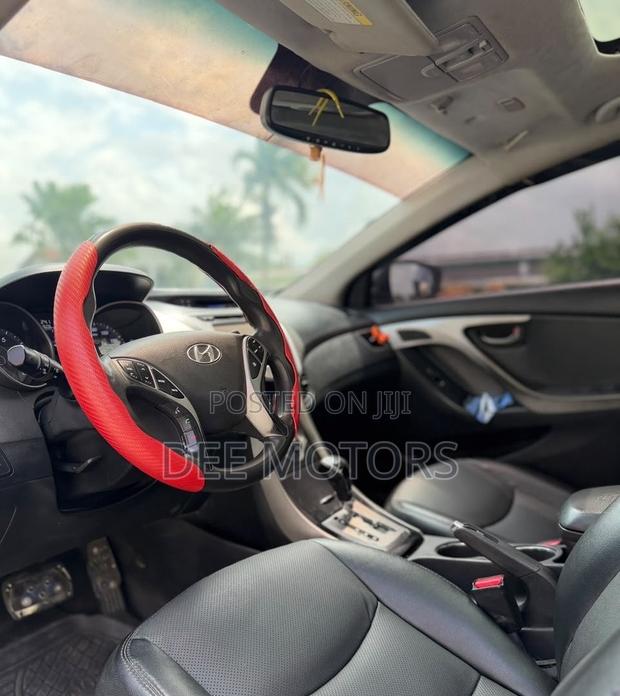 Hyundai Elantra 2013 Gray