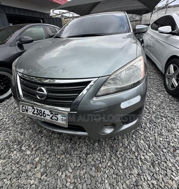 Nissan Sentra SR 2016 Gray