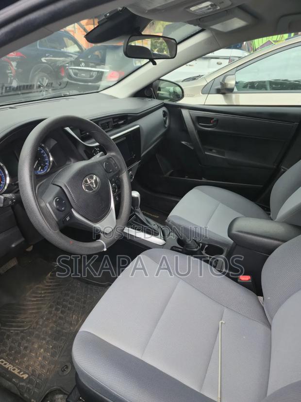 Toyota Corolla 2019 Black