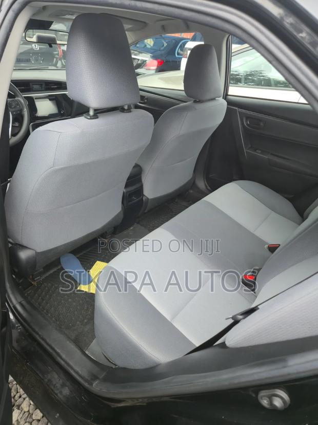 Toyota Corolla 2019 Black