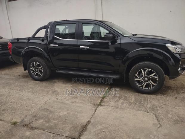 New Nissan Hardbody 2025 Black