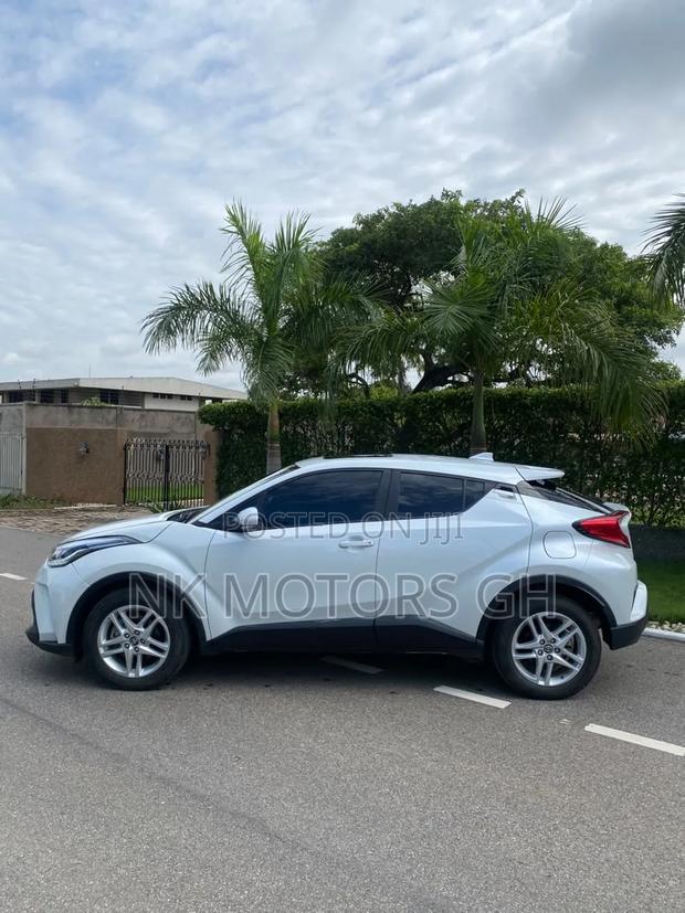 Toyota C-HR 2022 White