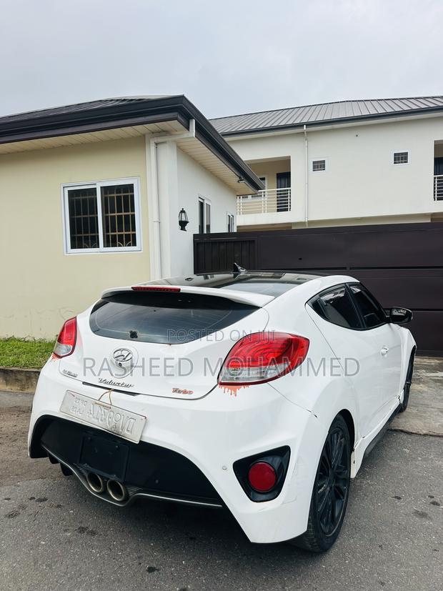 Hyundai Veloster Turbo R-Spec 2016 White