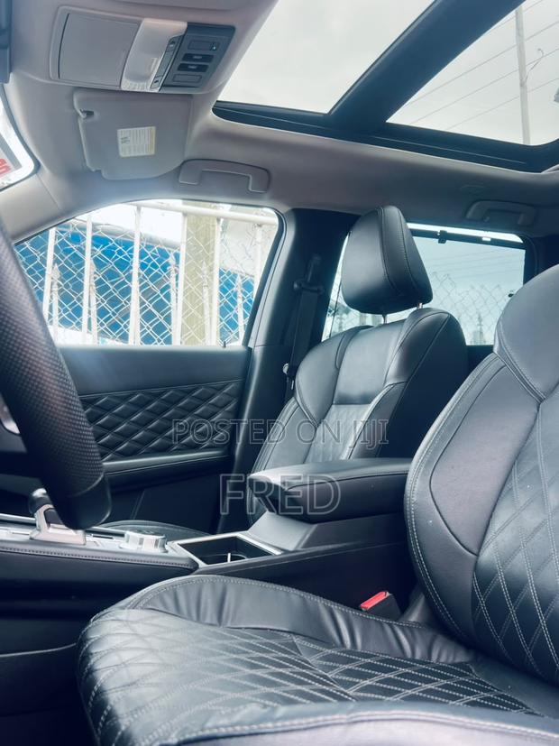 Mitsubishi Outlander SEL 2023 Black