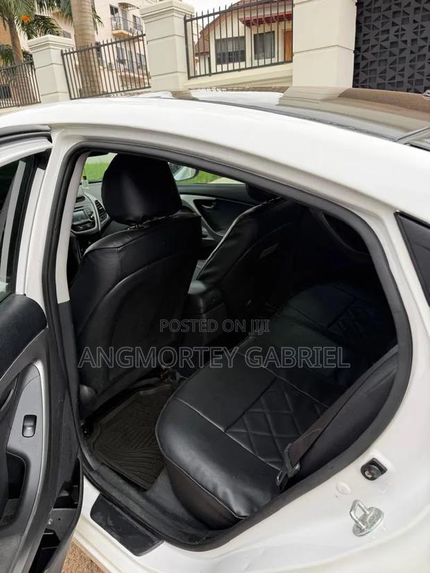 Hyundai Elantra 2016 White
