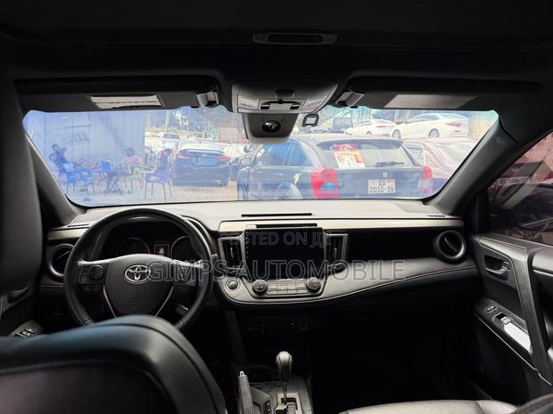 Toyota RAV4 2018 Black