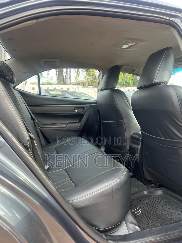Toyota Corolla 2015 Blue