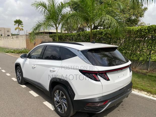 Hyundai Tucson 2022 White