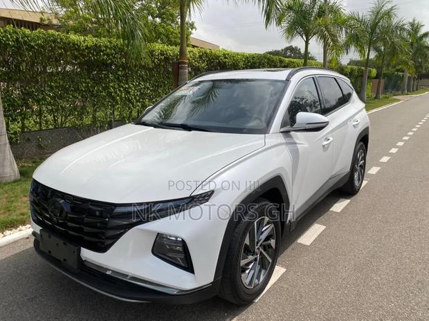 Hyundai Tucson 2022 White