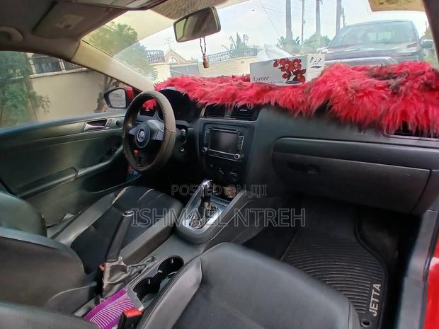 Volkswagen Jetta 2011 Red