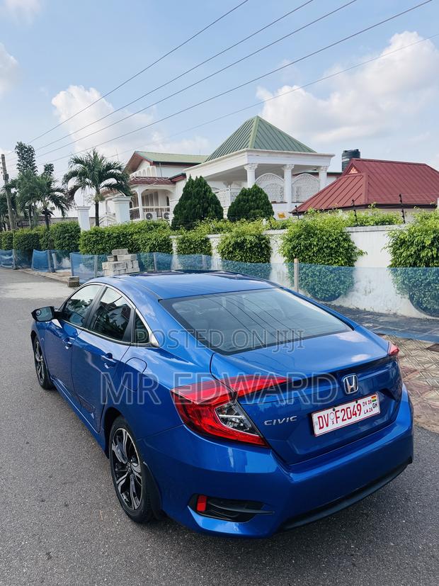 Honda Civic EX 4dr Sedan (2.0L 4cyl) 2017 Blue