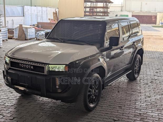 New Toyota Land Cruiser 2024 Black