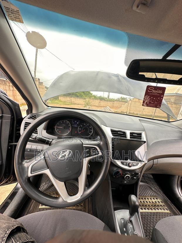 Hyundai Accent 2013 Black