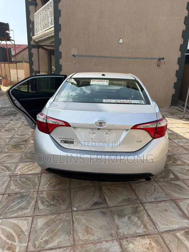 Toyota Corolla 2016 Silver