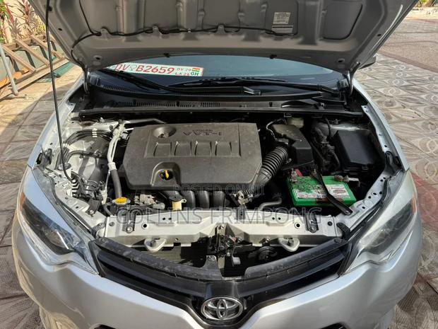 Toyota Corolla 2016 Silver