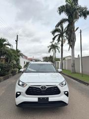Toyota Highlander 2023 White for sale