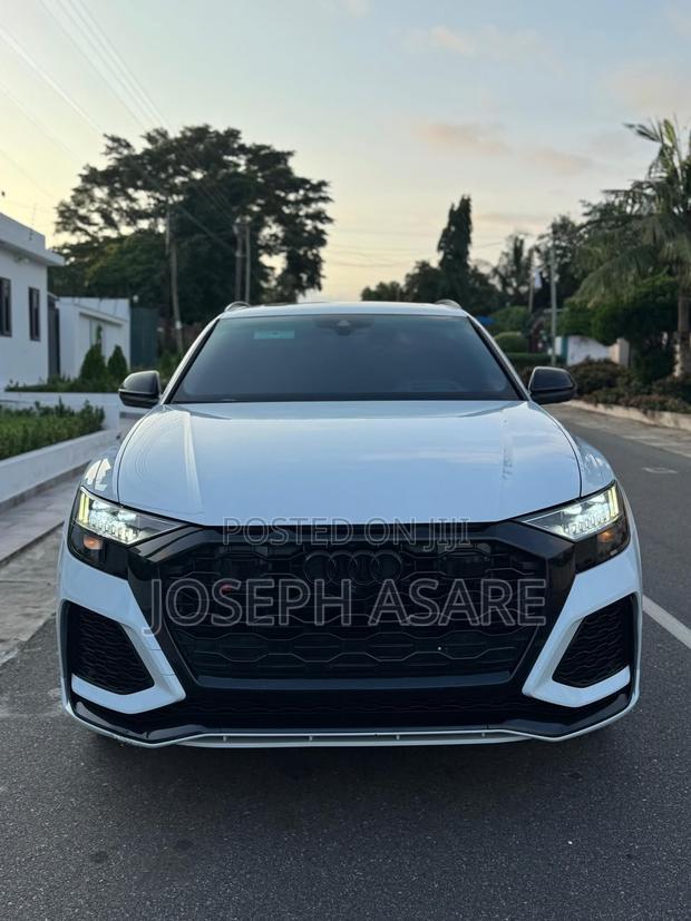 Audi RS Q8 Base 2023 White