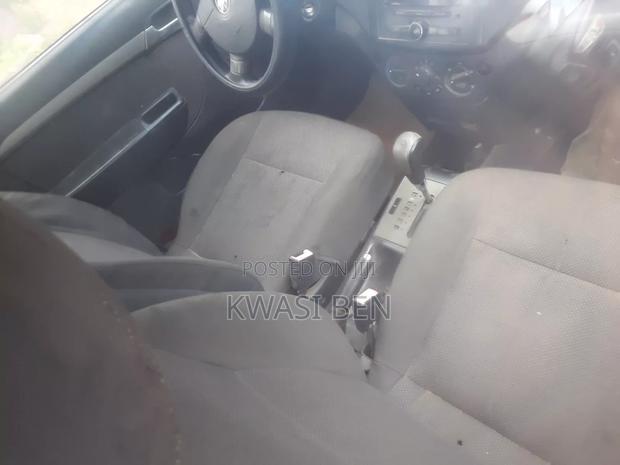 Chevrolet Aveo 2005 Gray