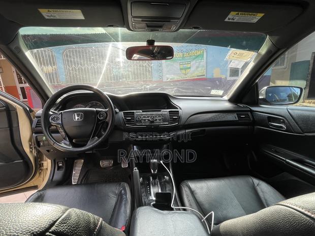 Honda Accord Sport 4dr Sedan FWD (2.4L 4cyl 2A) 2017