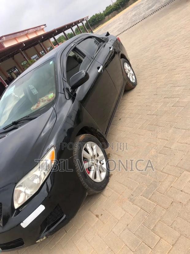 Toyota Corolla 2010 Black