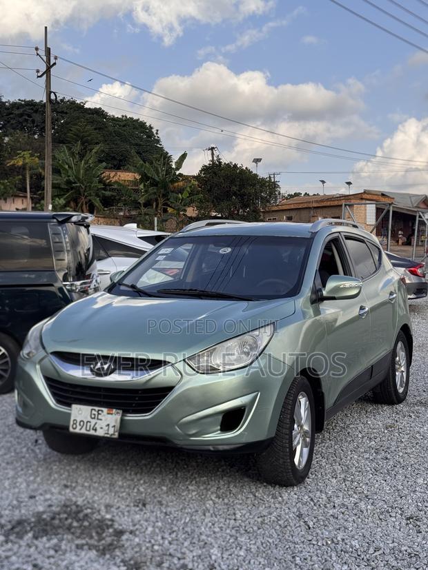 Hyundai Tucson GLS AWD 2011 Green