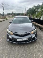 Toyota Camry SE 4dr Sedan (2.5L 4cyl 6A) 2014 Gray for sale