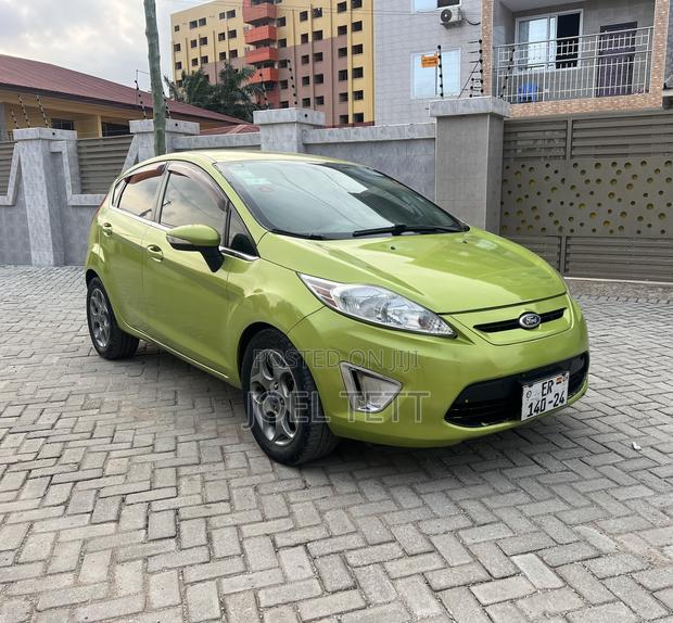Ford Fiesta 2012 Green