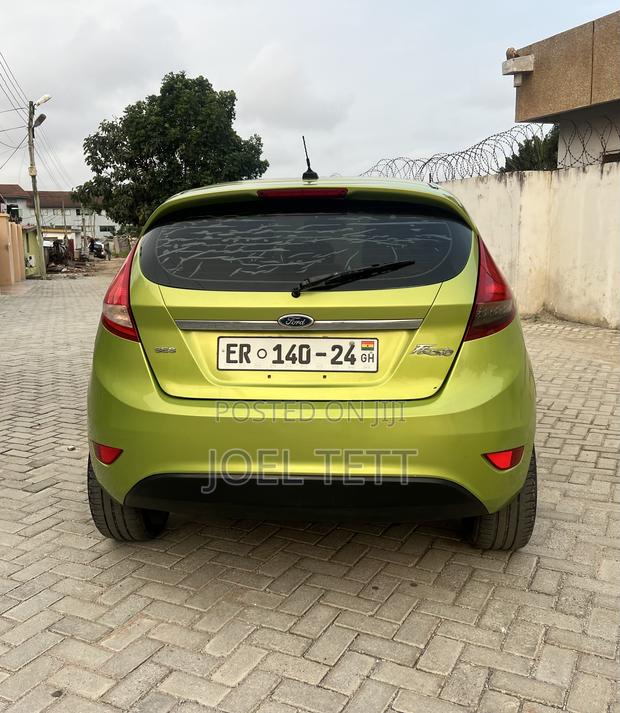 Ford Fiesta 2012 Green