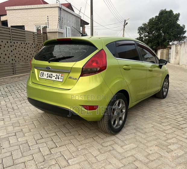 Ford Fiesta 2012 Green