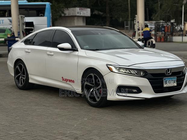 Honda Accord 2019 White